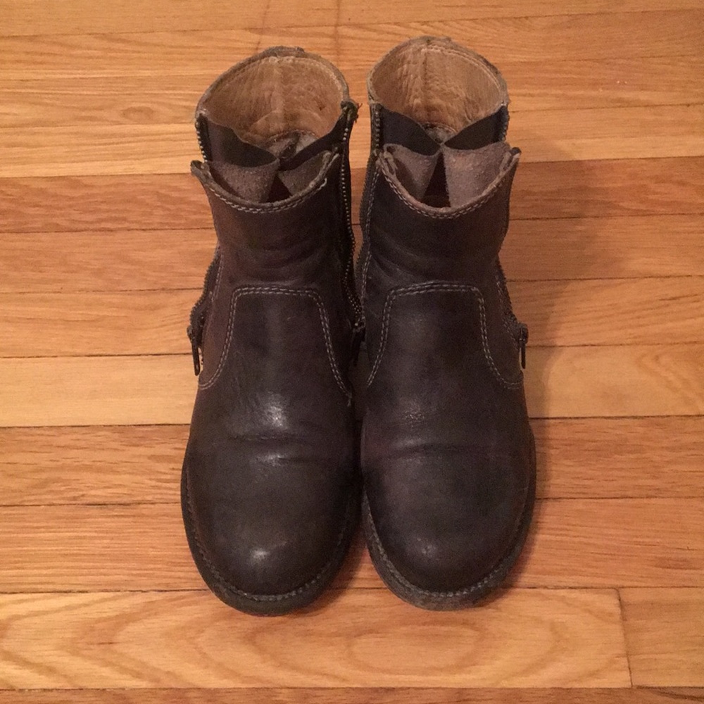 Bed Stu Zip Ankle Boots